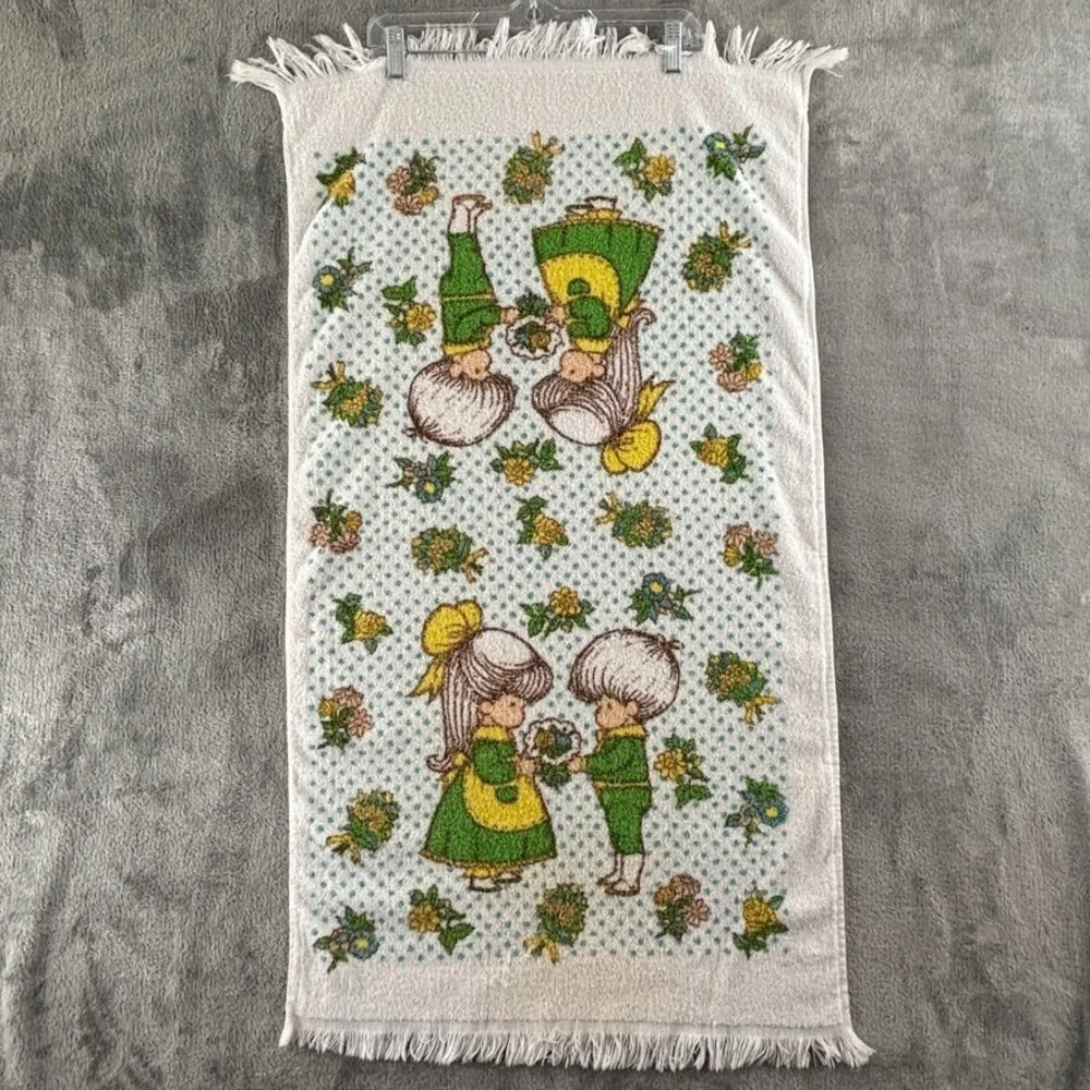 Vintage Joan Walsh Anglund Friends‎ Bath Towel Boy Girl Green Yellow 1973 42x22